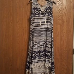 Sleeveless dress